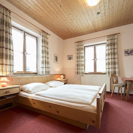Landgasthof Pilsenhof Entenbraterei Hechendorf am Pilsensee Buitenkant foto