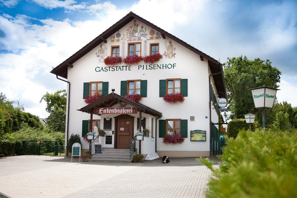 Landgasthof Pilsenhof Entenbraterei Hechendorf am Pilsensee Buitenkant foto