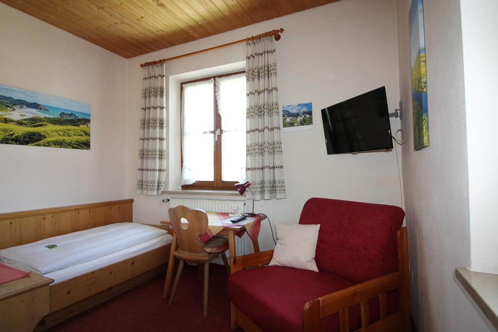 Landgasthof Pilsenhof Entenbraterei Hechendorf am Pilsensee Buitenkant foto