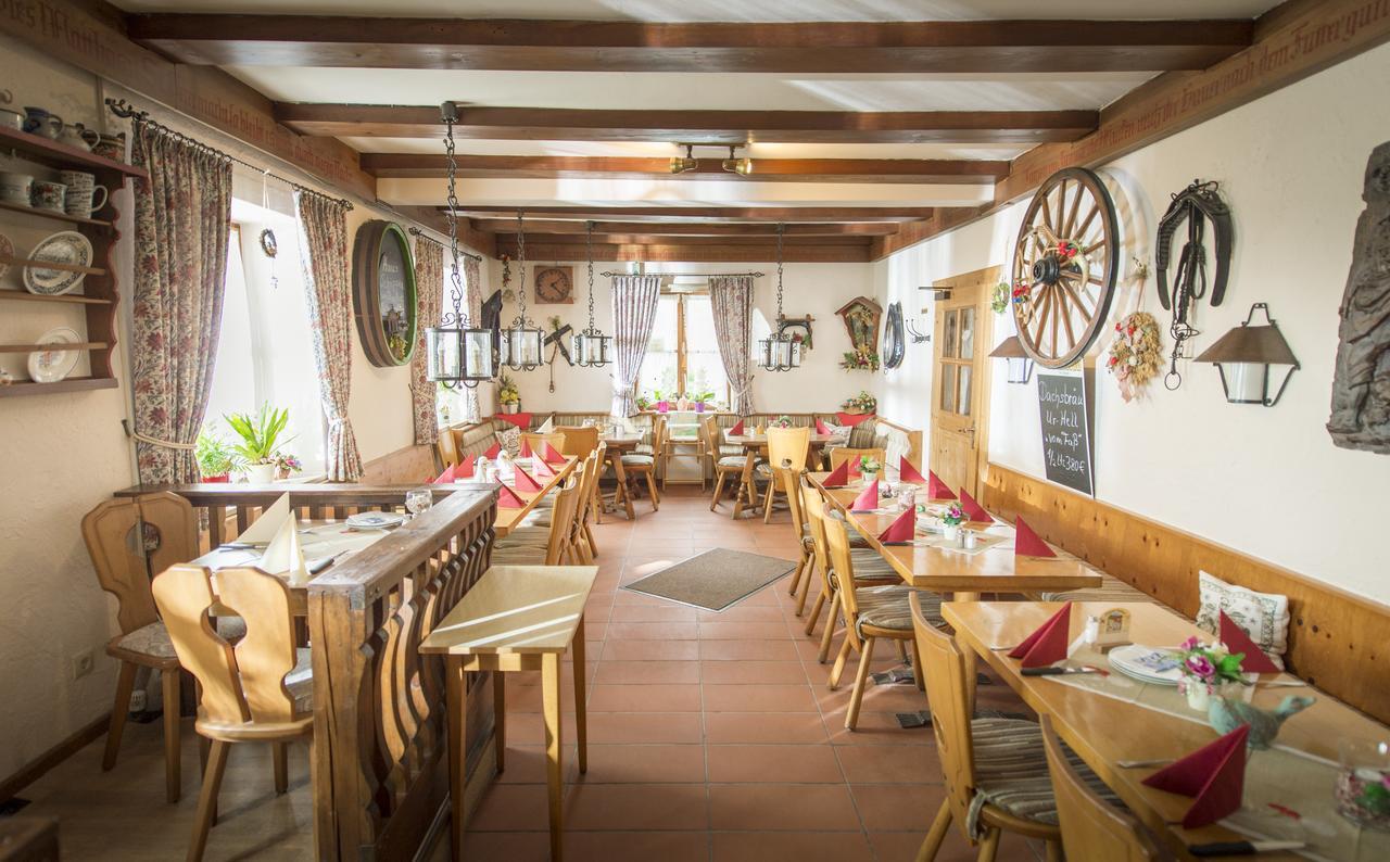 Landgasthof Pilsenhof Entenbraterei Hechendorf am Pilsensee Buitenkant foto