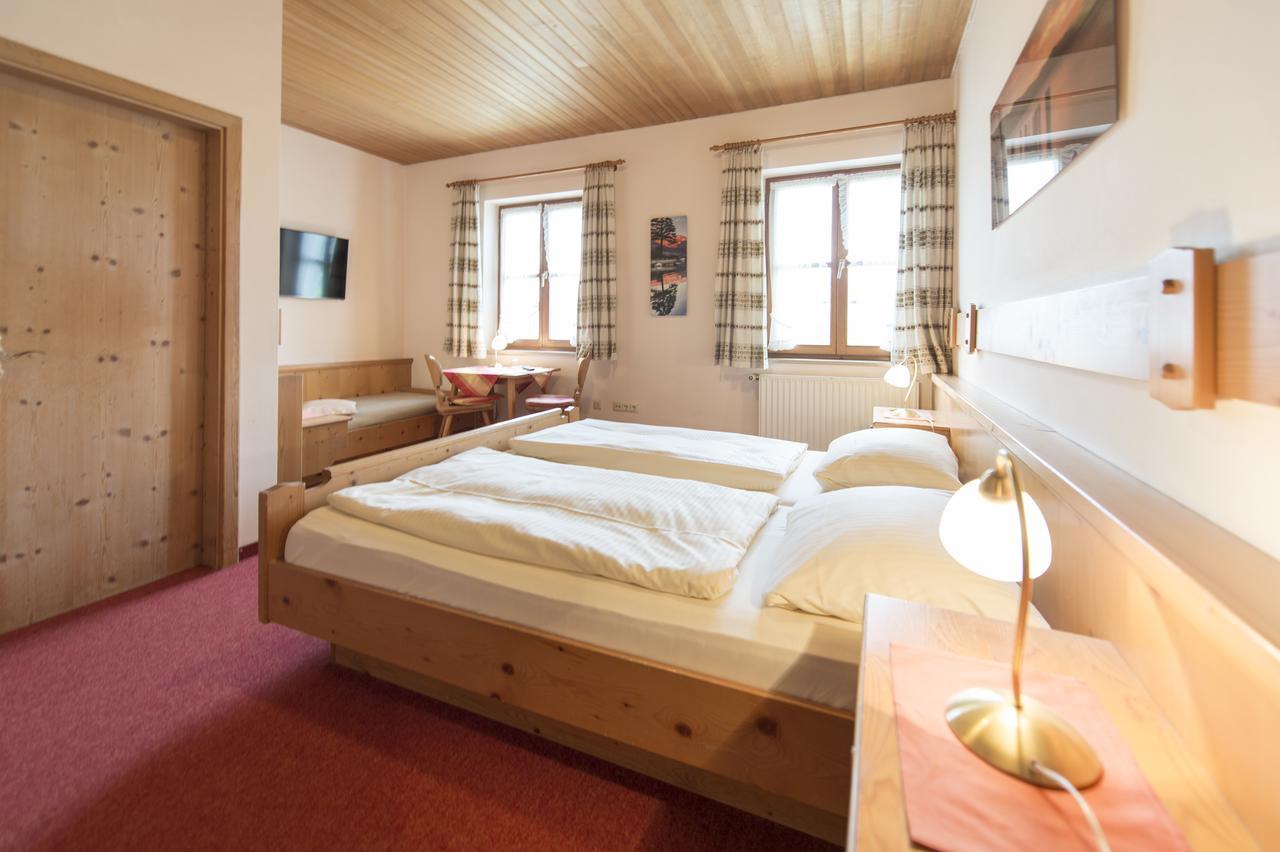 Landgasthof Pilsenhof Entenbraterei Hechendorf am Pilsensee Buitenkant foto