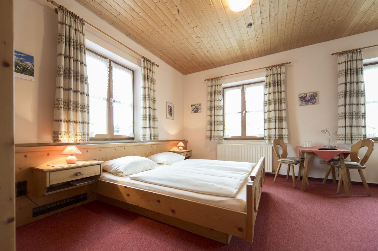 Landgasthof Pilsenhof Entenbraterei Hechendorf am Pilsensee Buitenkant foto